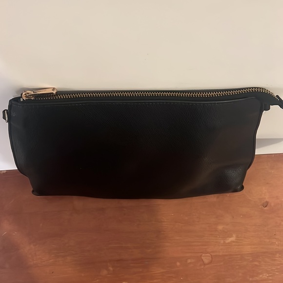 Casual Black leather Clutch with no straps - Picture 3 of 3